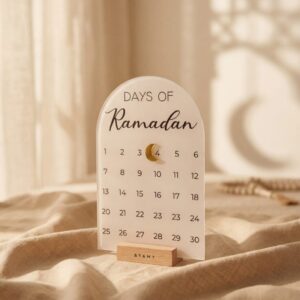 Ramadan Acrylic Calendar with Magnetic Crescent